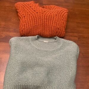 Bundle of 2 sweaters size small Kendall and Kylie and Garage